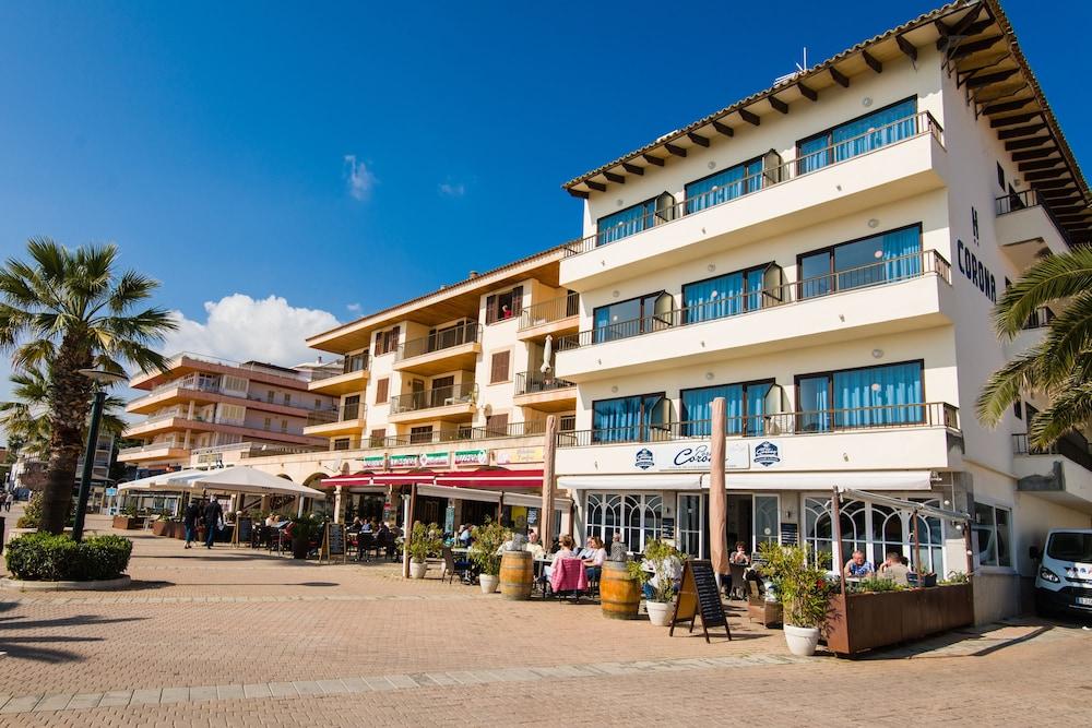 Hostal Port Corona Cala Ratjada  Exterior foto
