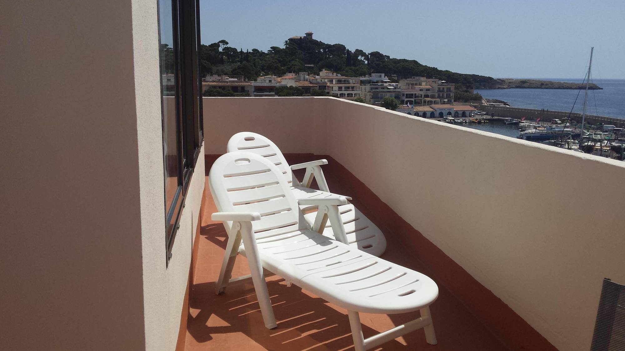 Hostal Port Corona Cala Ratjada  Exterior foto